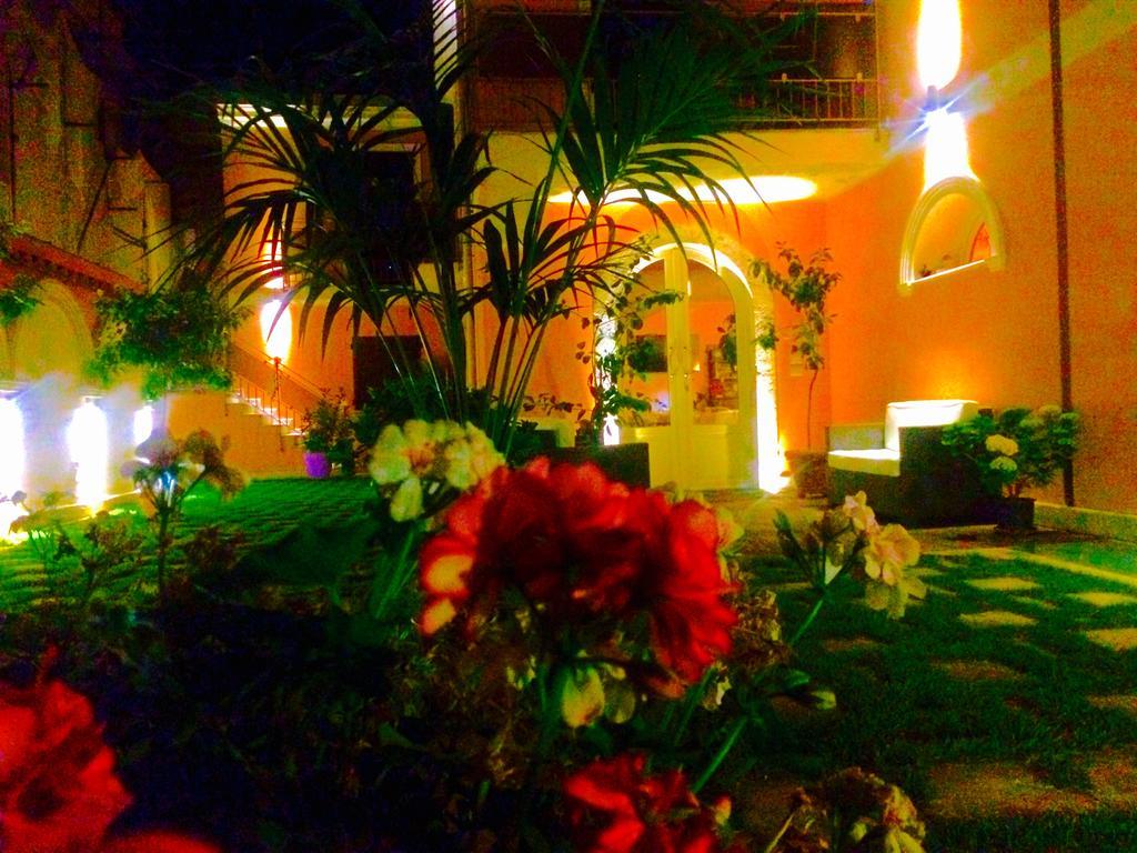 Il Principe B&B Ali Terme Bagian luar foto