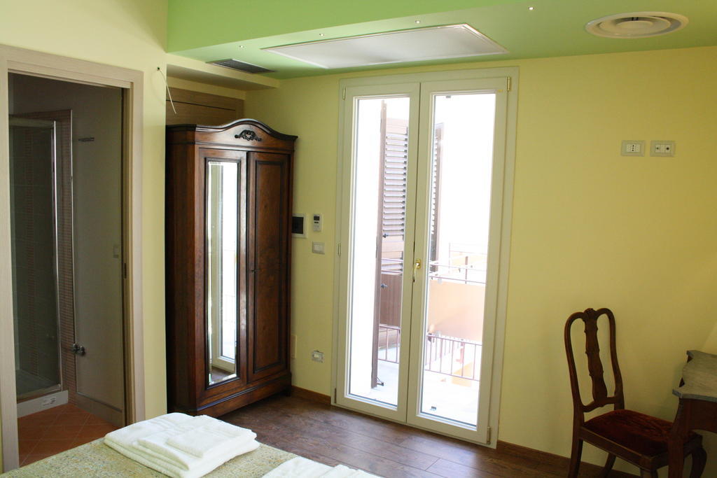 Il Principe B&B Ali Terme Ruang foto